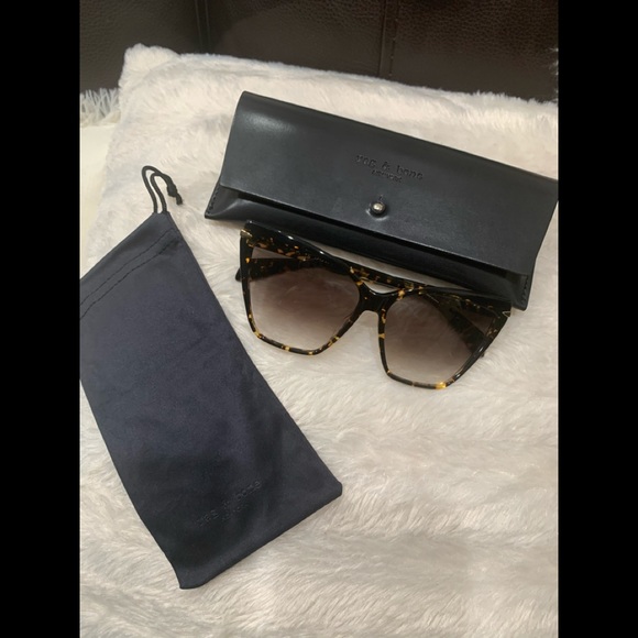 Rag & Bone -Ebisu CatEyewomen’s sunglasses .